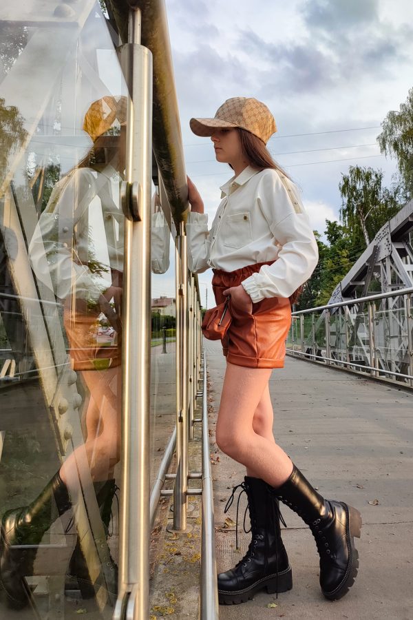 Szorty Spodenki Skin Ecoskóra  Rudy