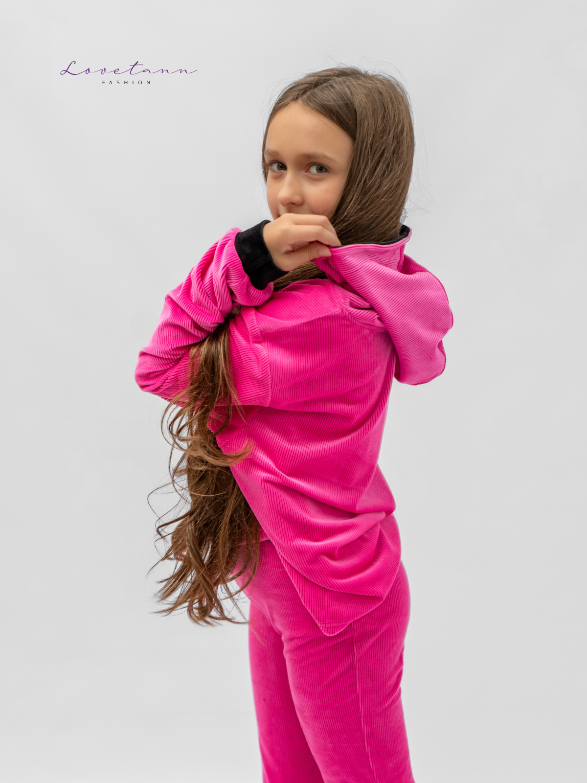 Komplet dresowy welurowy prążek Kontrast Pink & Black by Lovetann - obrazek 6