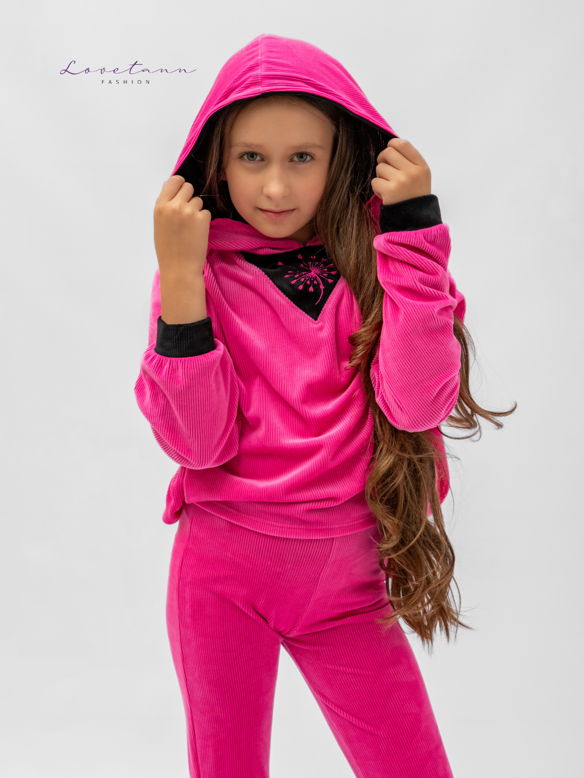 Komplet dresowy welurowy prążek Kontrast Pink & Black by Lovetann - obrazek 3