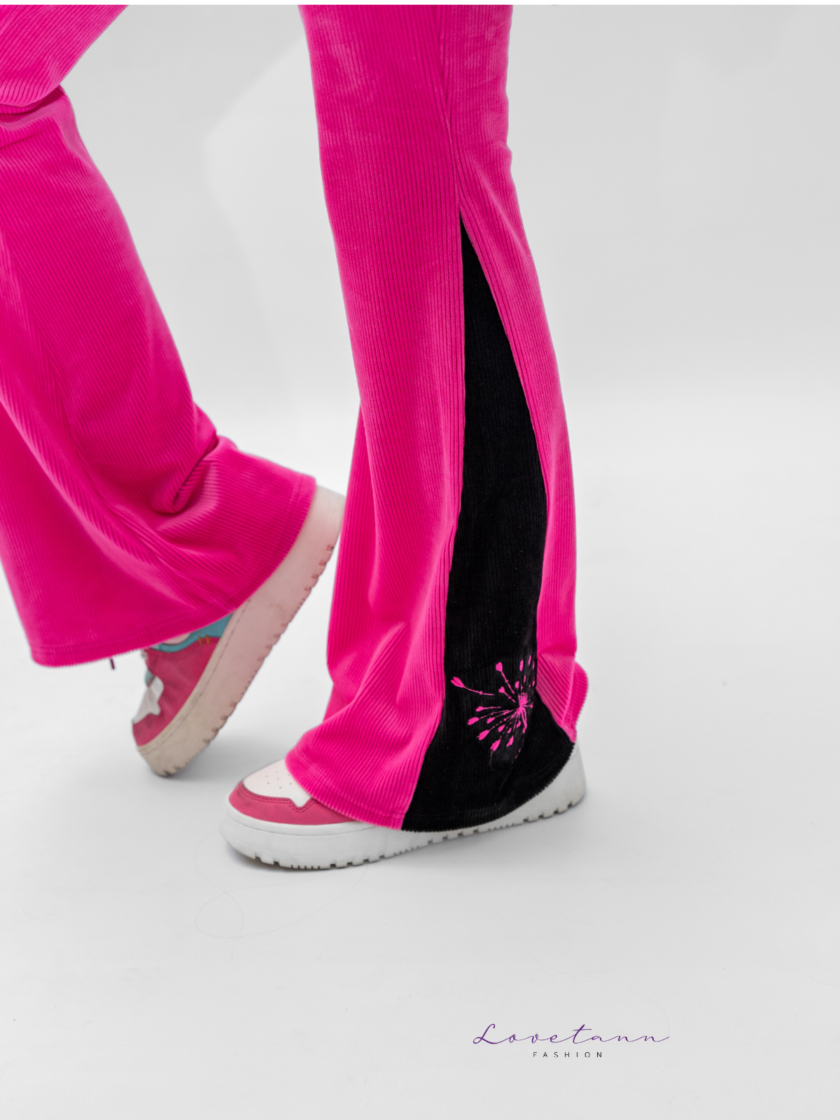 Komplet dresowy welurowy prążek Kontrast Pink & Black by Lovetann - obrazek 8