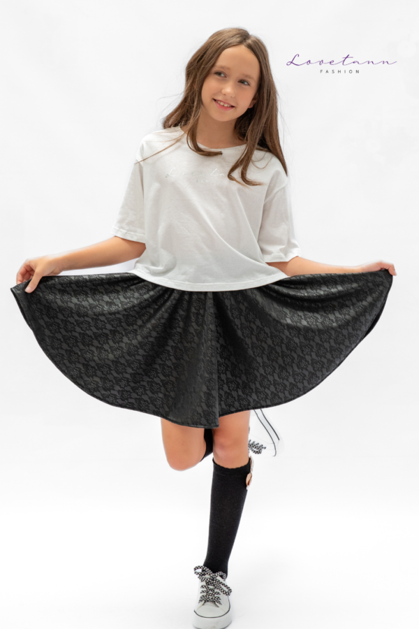 Spódniczka dziecięca z ecoskóry Baby Doll Czarny w kwiaty by Lovetann