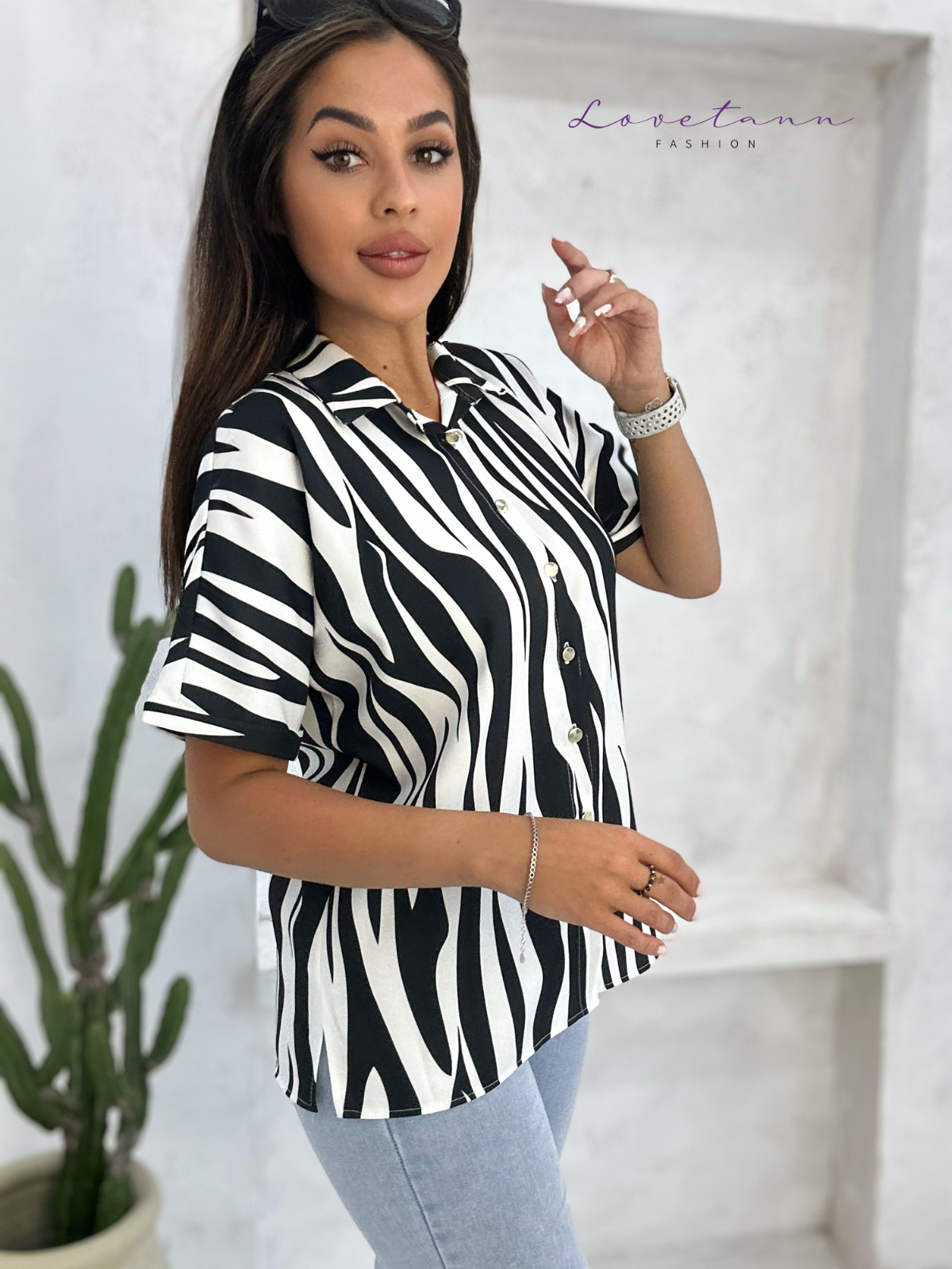 Koszula damska kimono z krótkim rękawem Sofia Czarna Zebra by Lovetann - obrazek 3