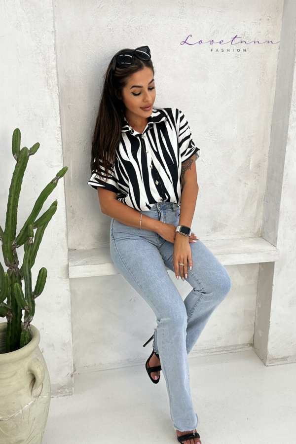 Koszula damska kimono z krótkim rękawem Sofia Czarna Zebra by Lovetann