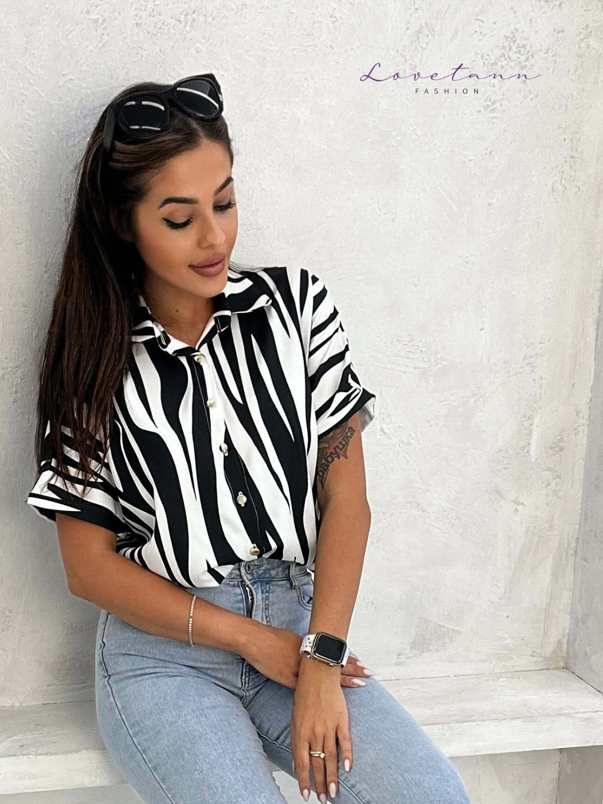 Koszula damska kimono z krótkim rękawem Sofia Czarna Zebra by Lovetann - obrazek 5