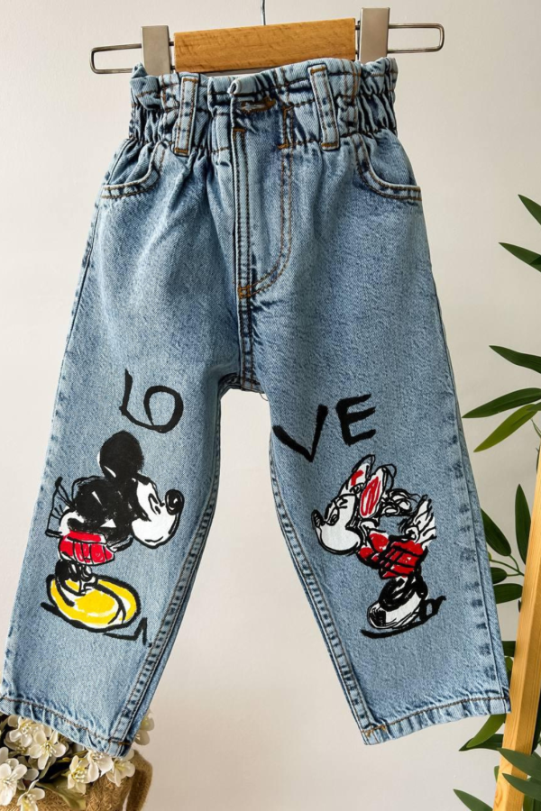 Spodnie Jeansowe LOVE z bajkowym motywem